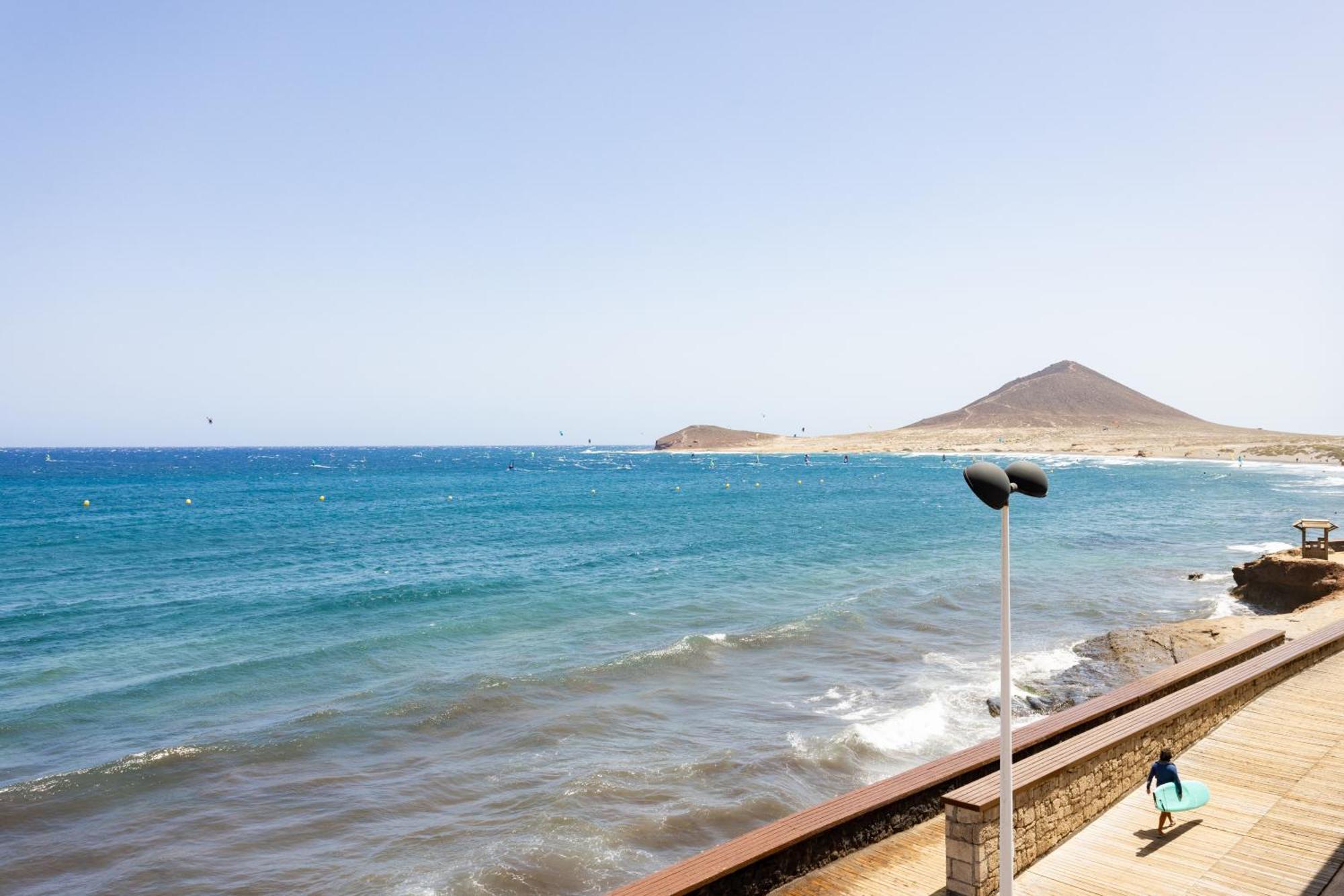 Amazing Beachfront Property Casa Corina I El Medano  Bagian luar foto